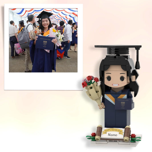 graduation girl with flowers