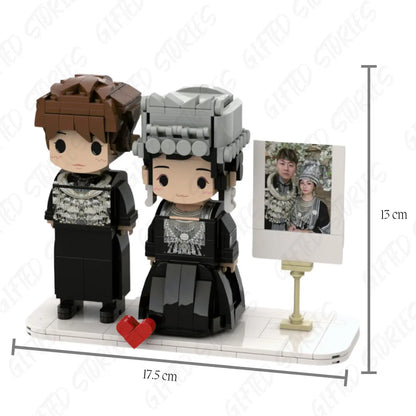 couple photo stand measurements